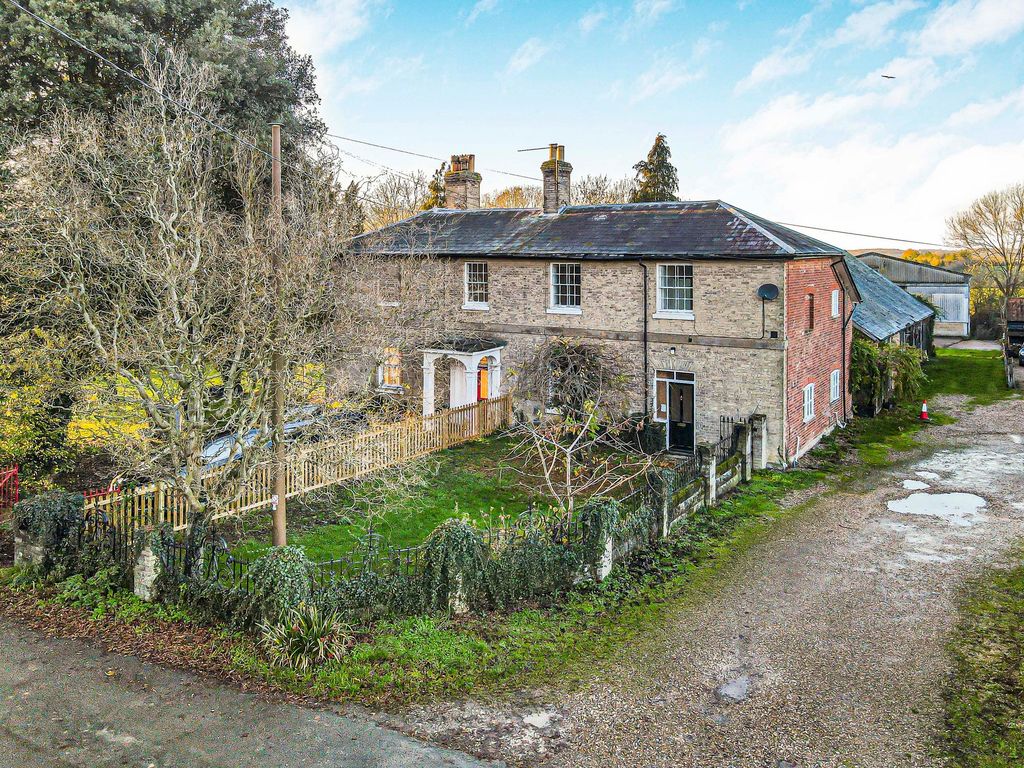 Property photo 1 of 26