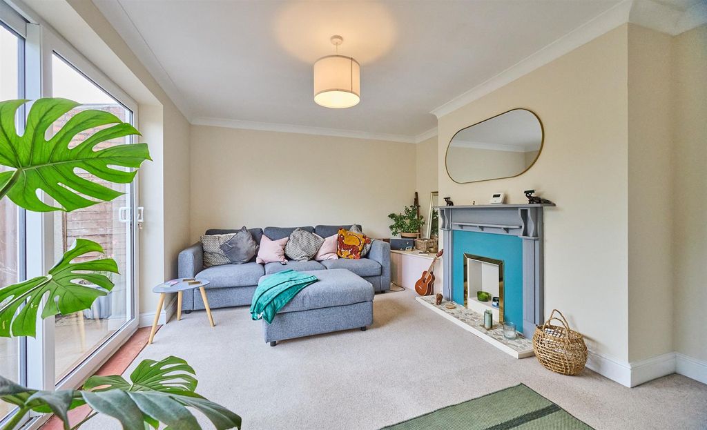 Property photo 2 of 15 Powers Road 13.Jpg