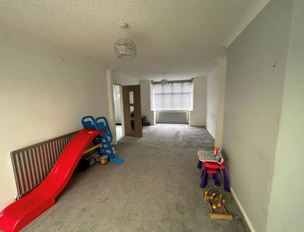 Property photo 2 of 8 Picture No. 07