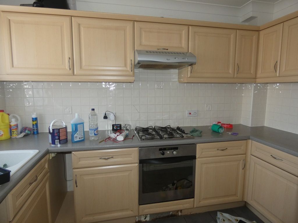 Property photo 2 of 11