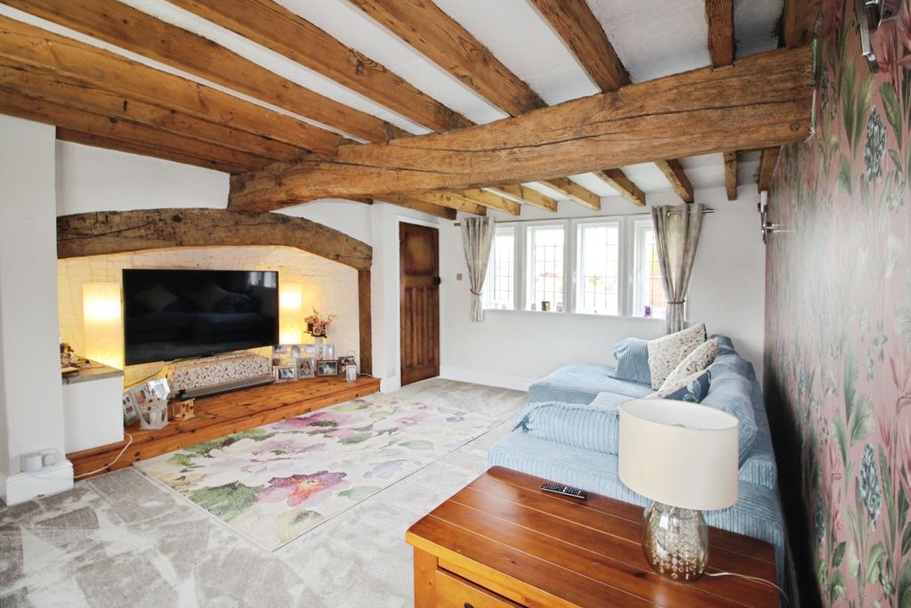 Property photo 2 of 29 Sitting Room,.Jpg