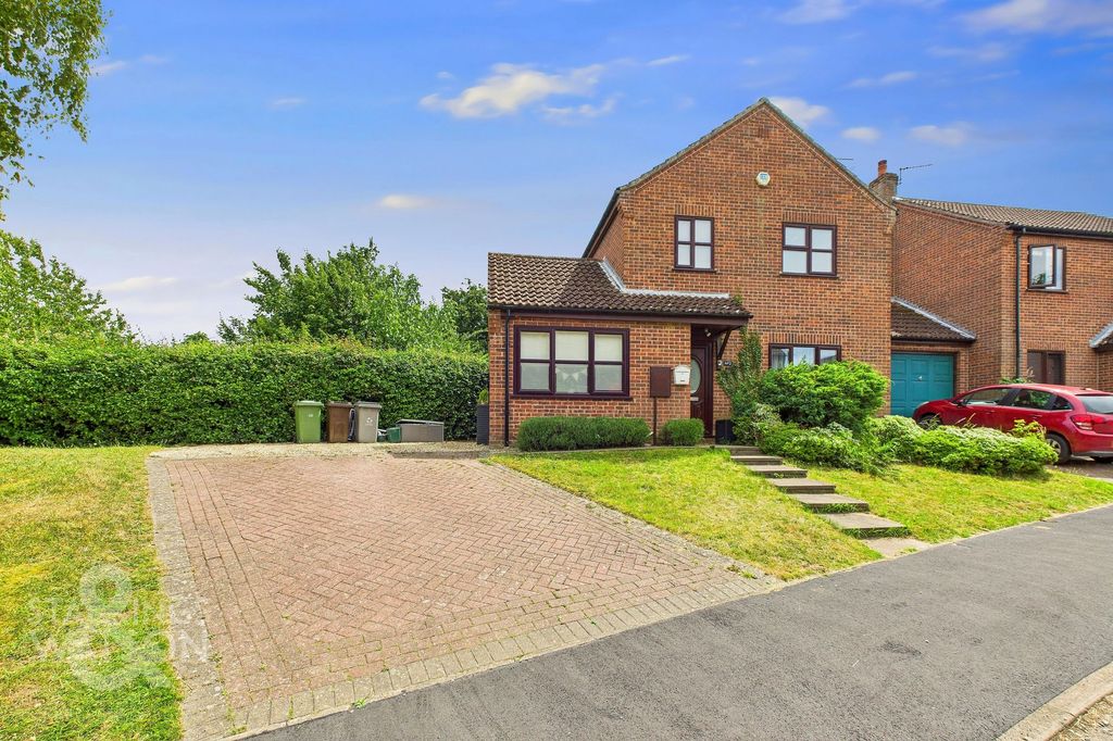 Property photo 1 of 22