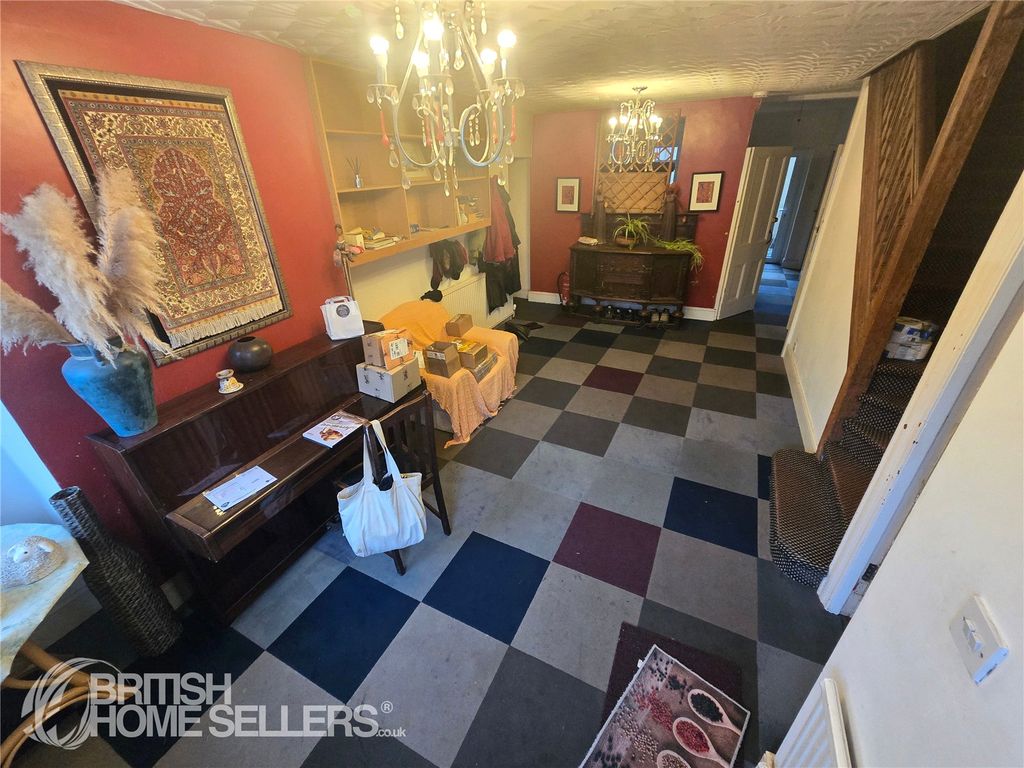 Property photo 3 of 40 Picture No. 41