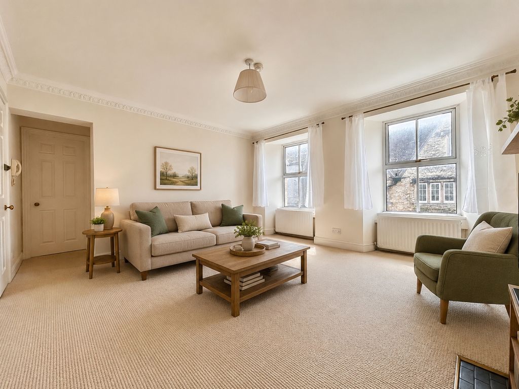 Property photo 3 of 17 Sitting Room