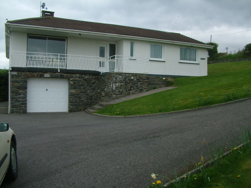 Property photo 2 of 16