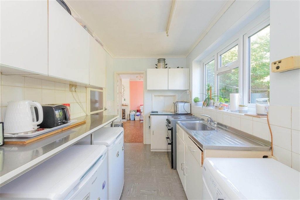 Property photo 3 of 13 Kitchen