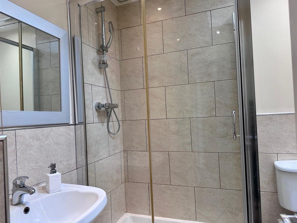 Additional image 12 of 6 bed shared accommodation to rentHolmwood Grove, West Jesmond, Jesmond, Upon Tyne NE2