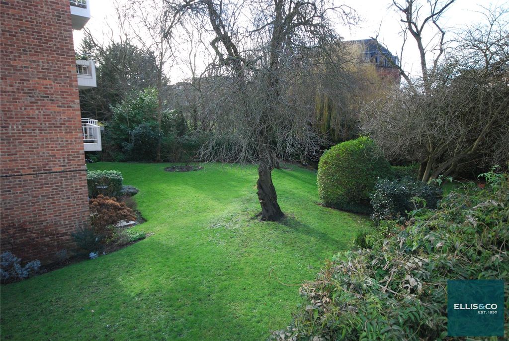 Property photo 2 of 12 Picture No. 07