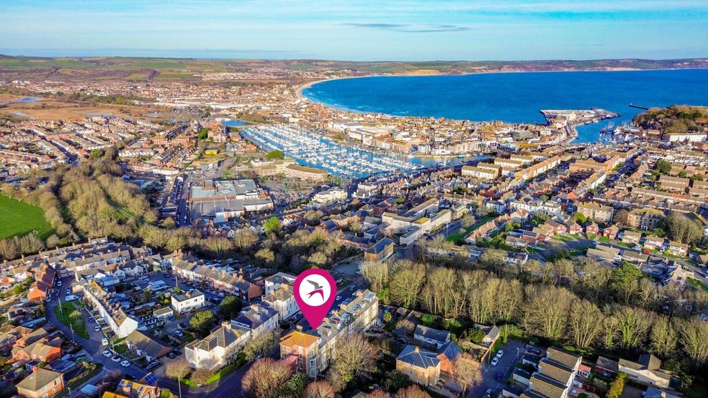 Property photo 1 of 8 Wr.Jpg