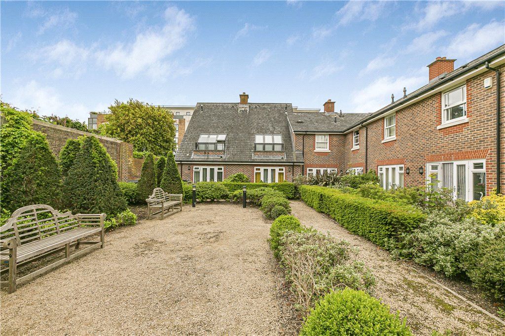 Property photo 1 of 25 Picture No. 20