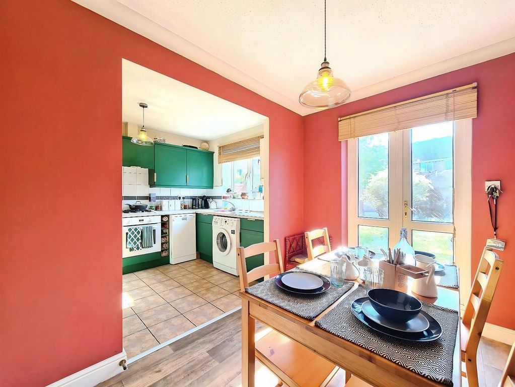 Property photo 3 of 13 Pbox-Img.Jpg