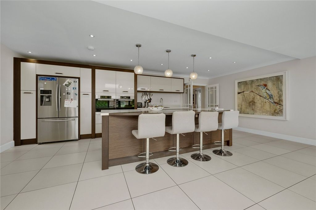 Property photo 3 of 20 Kitchen/Family Room