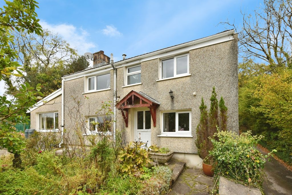 Property photo 1 of 17 Photo