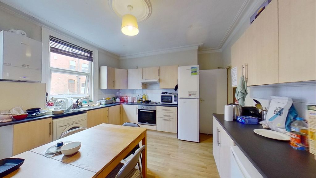 Property photo 1 of 10 Newport-Gardens-04172025194814.Jpg