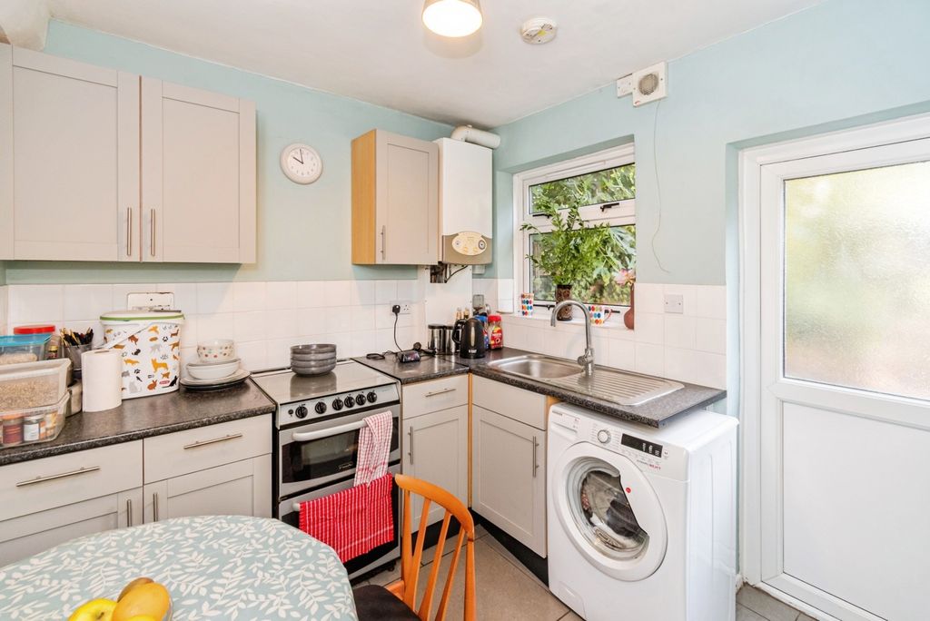 Property photo 2 of 13 Pbox-Img.Jpg