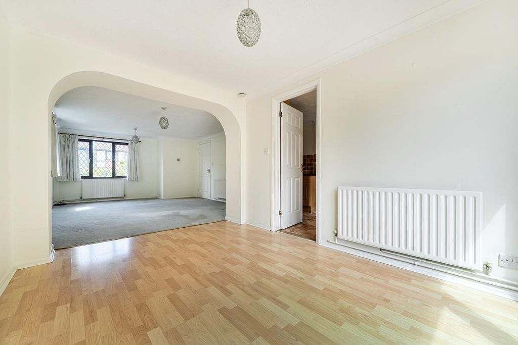 Property photo 3 of 18 1498462 (3).Jpg
