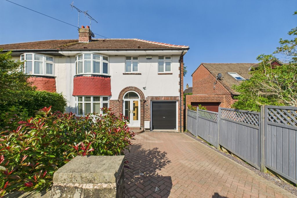 Property photo 1 of 28 Front Externals