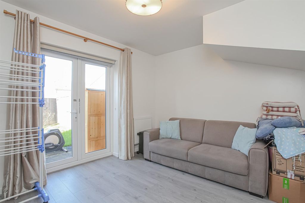 Property photo 2 of 12 Img_1296.Jpg