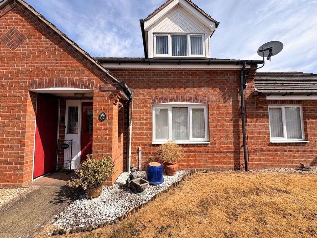 Property photo 1 of 27 Picture No. 05