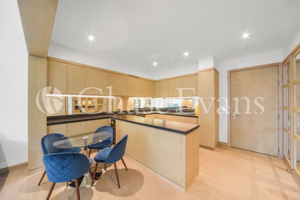 Property photo 3 of 13 Kitchen