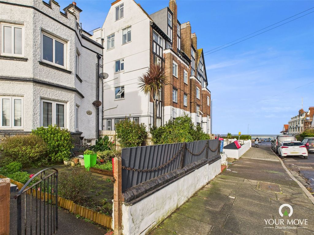 Property photo 1 of 14 Picture No. 08