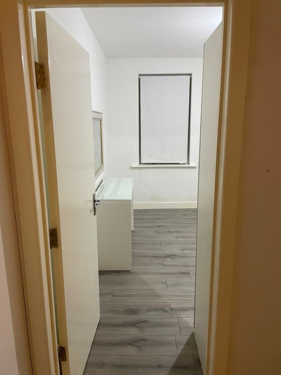 Property photo 2 of 3