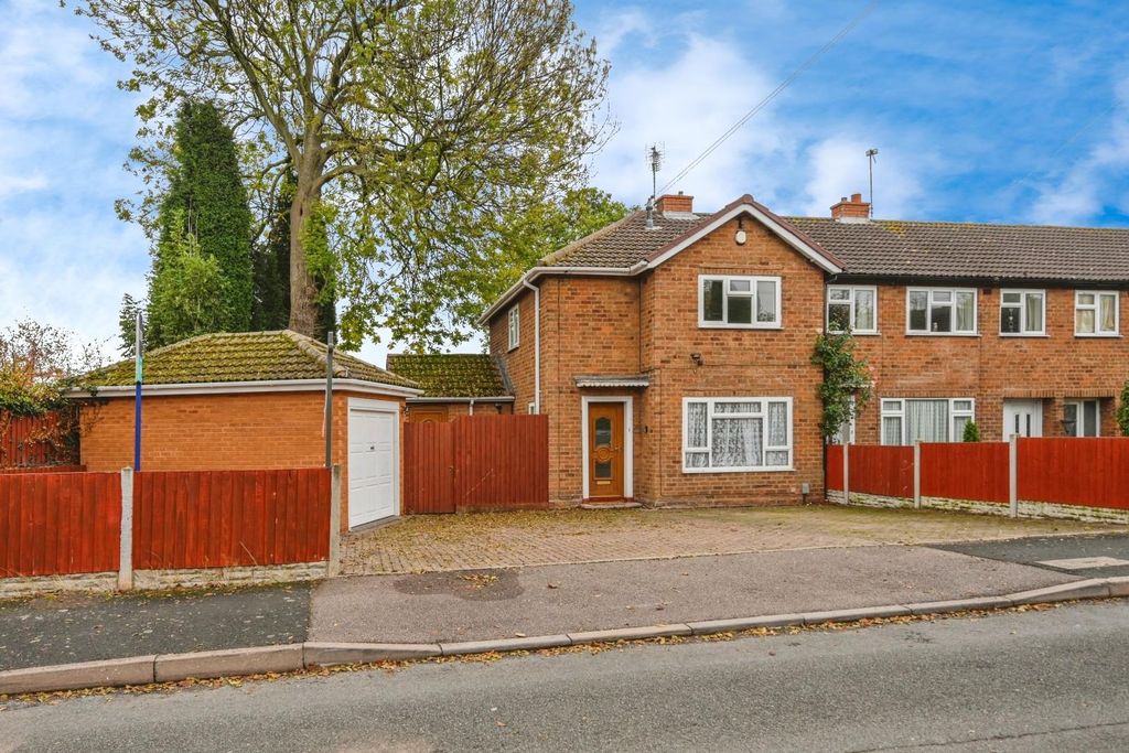 Property photo 1 of 20 1Millmooravenue-1.Jpg