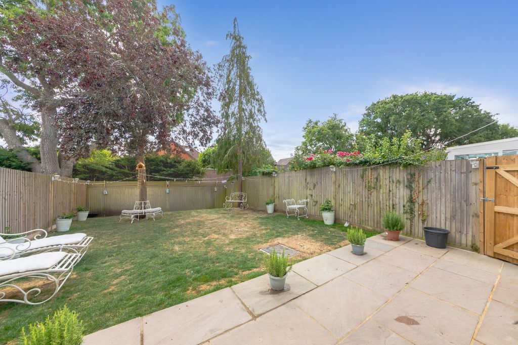Property photo 3 of 13