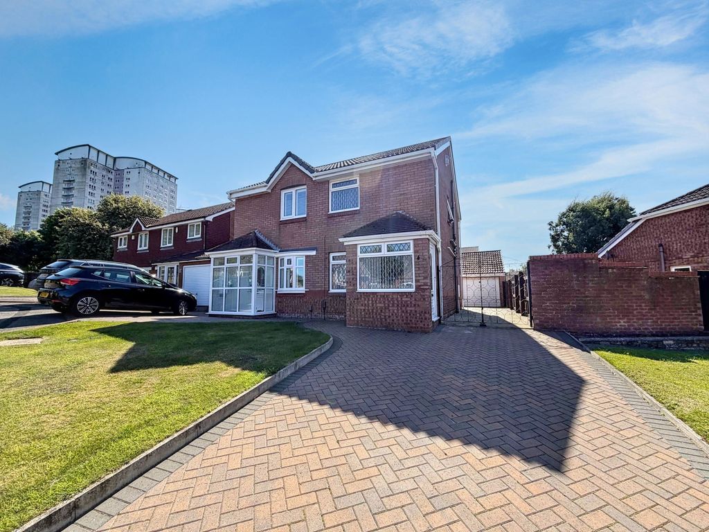 Property photo 1 of 16