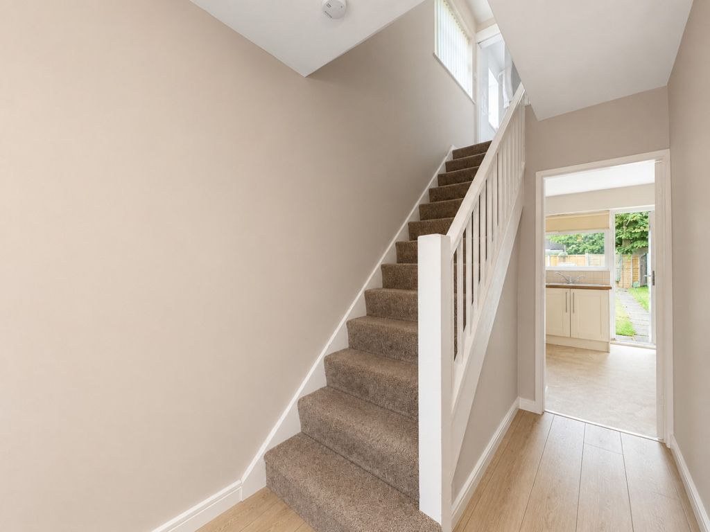 Property photo 3 of 13 5341984