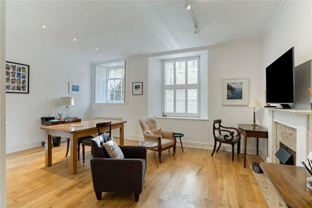 Property photo 2 of 12 Picture No. 07