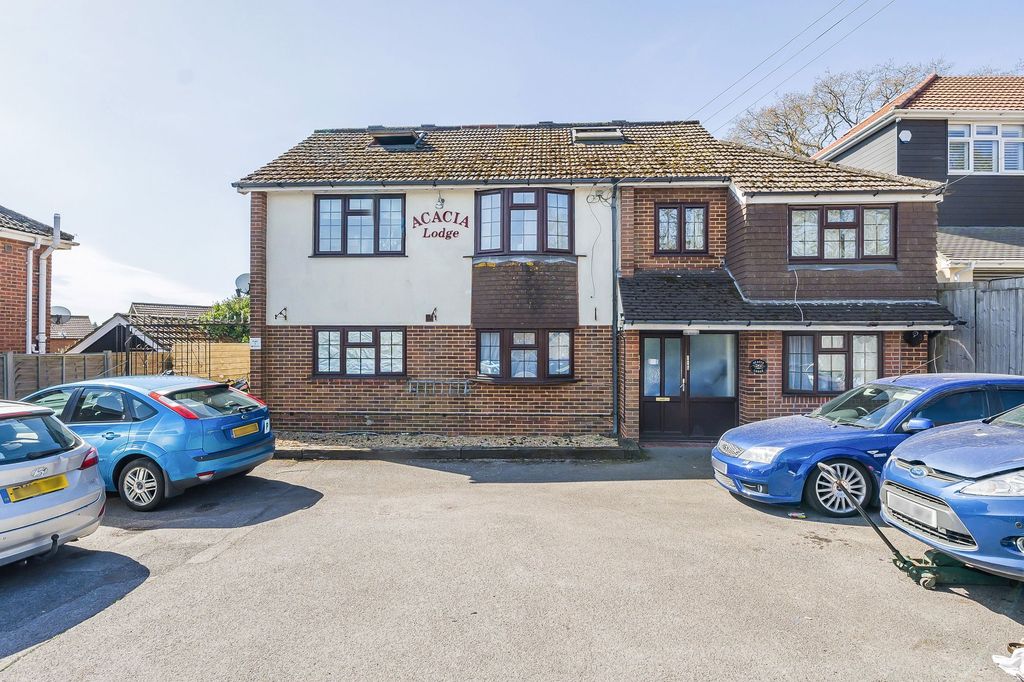 Property photo 1 of 12