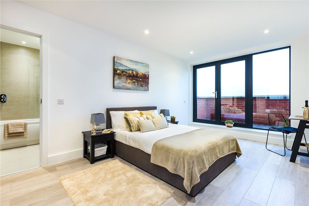 Property photo 2 of 10 Picture No. 02