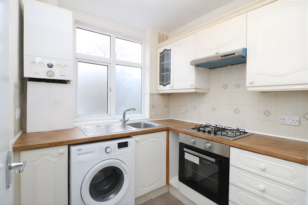 Property photo 3 of 9