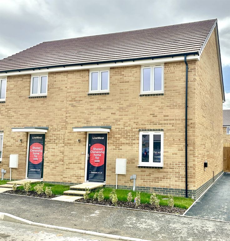 Property photo 2 of 22 2 - Picture No. 36