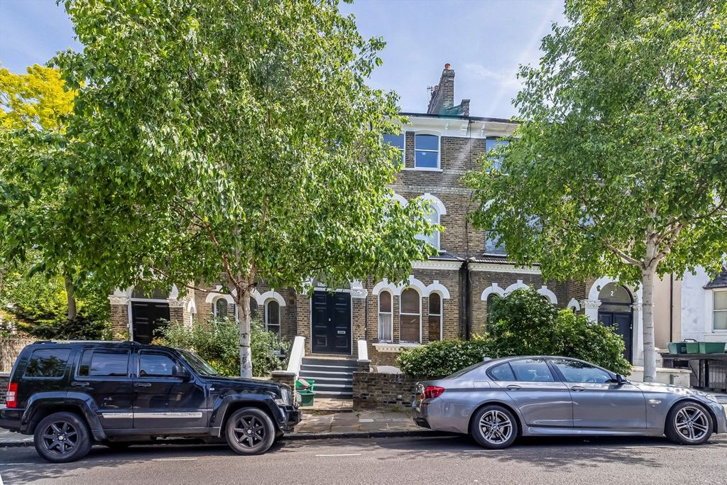 Property photo 1 of 7