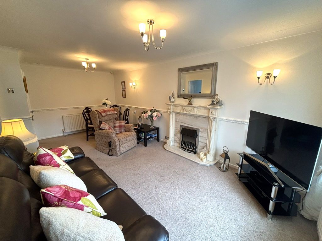 Property photo 3 of 14 Photograph 3