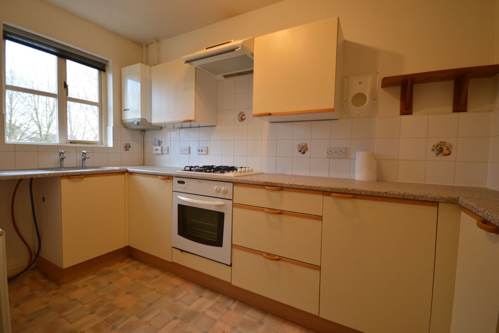 Property photo 3 of 8 Main Page