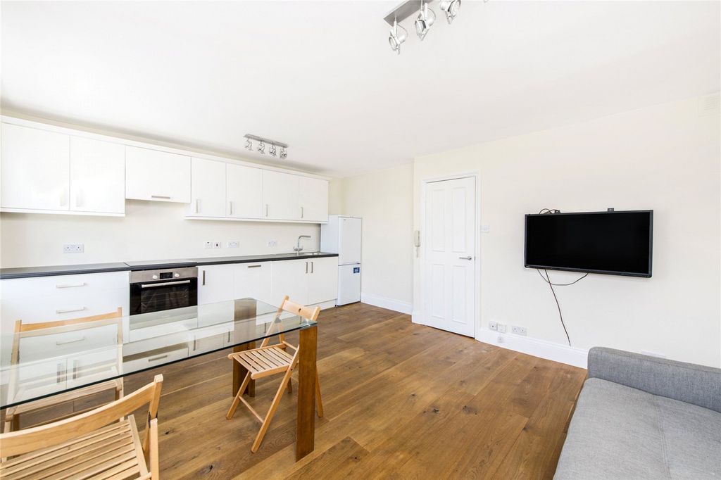 Property photo 3 of 11 Picture No. 03