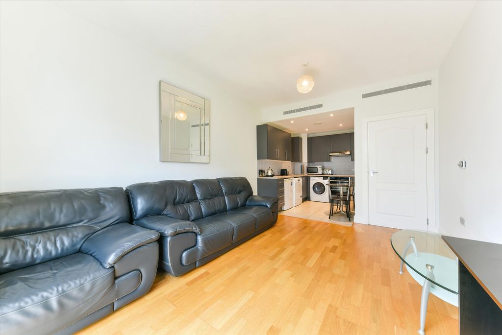 Property photo 3 of 12 Image