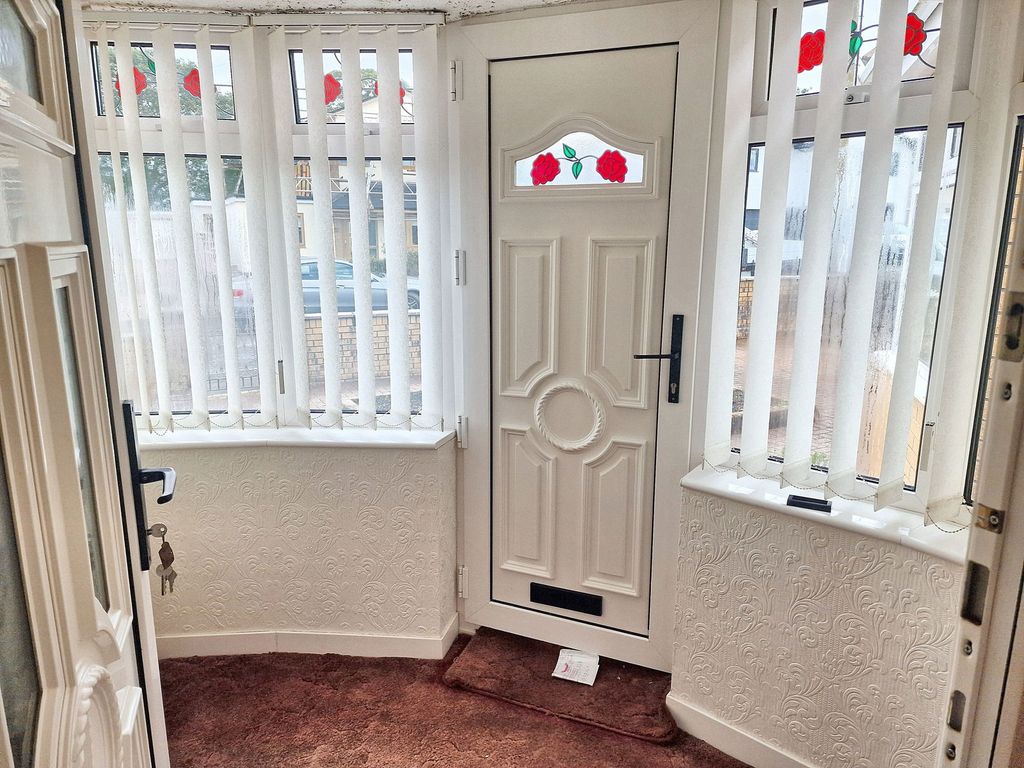 Property photo 3 of 25