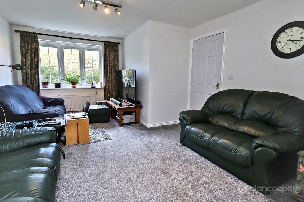 Property photo 3 of 30 5547523
