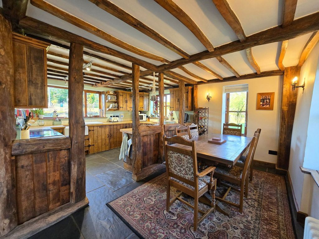 Property photo 2 of 45
