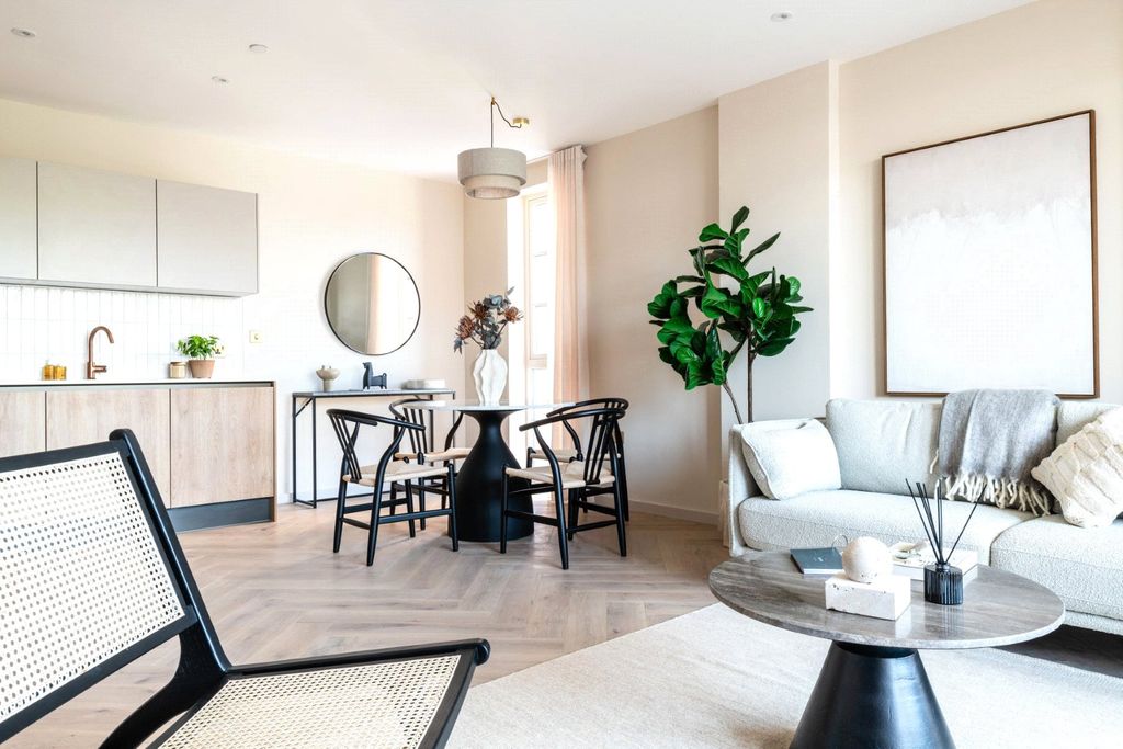 Property photo 2 of 12 Picture No. 04