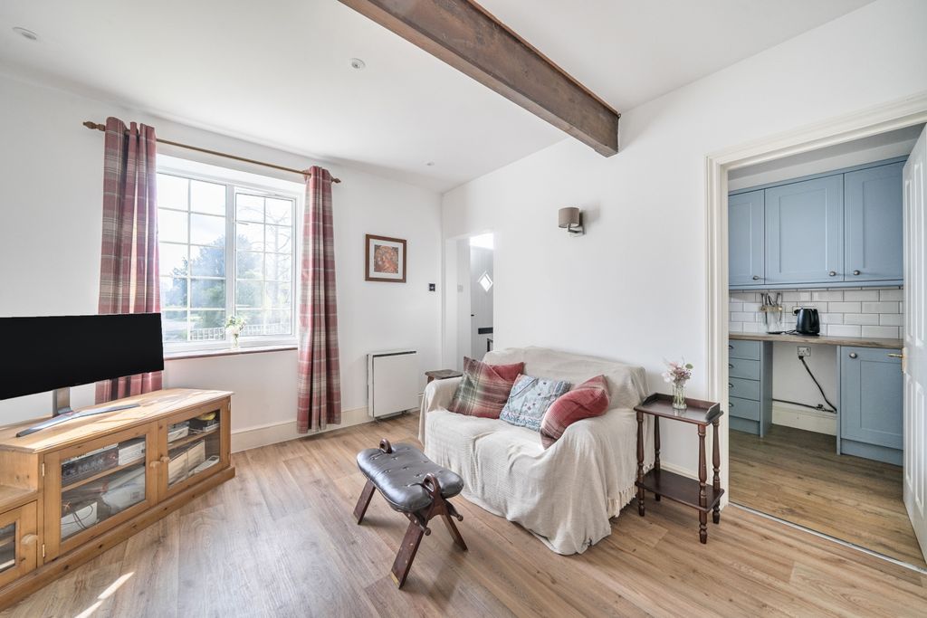 Property photo 3 of 10 1439308-6-69Dcb4d440764