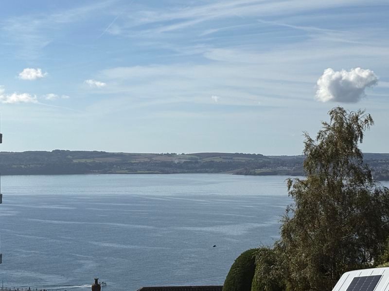 Property photo 3 of 35 Photo 24