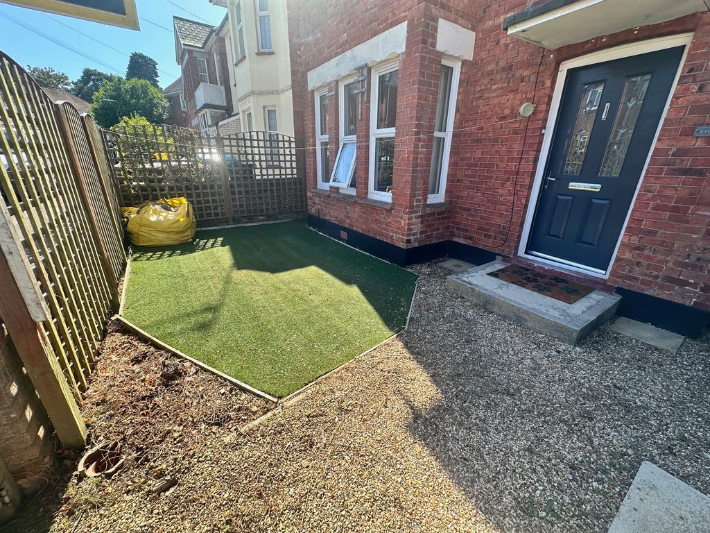 Property photo 1 of 11 Image