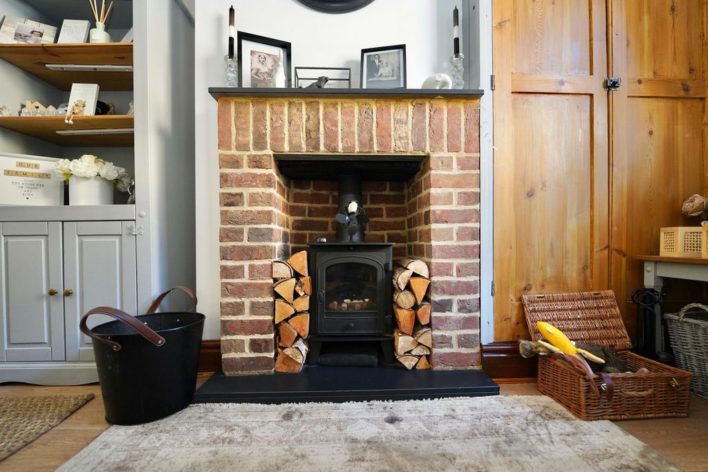 Property photo 3 of 14