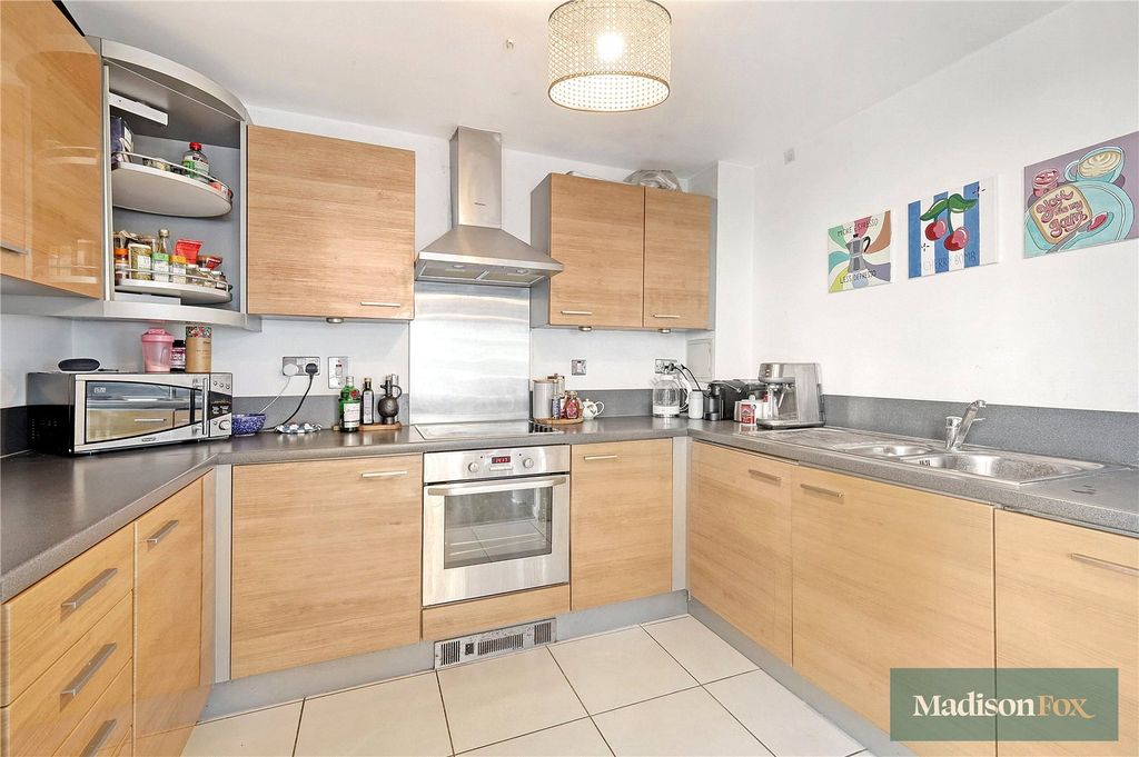 Property photo 2 of 14 Picture No. 02