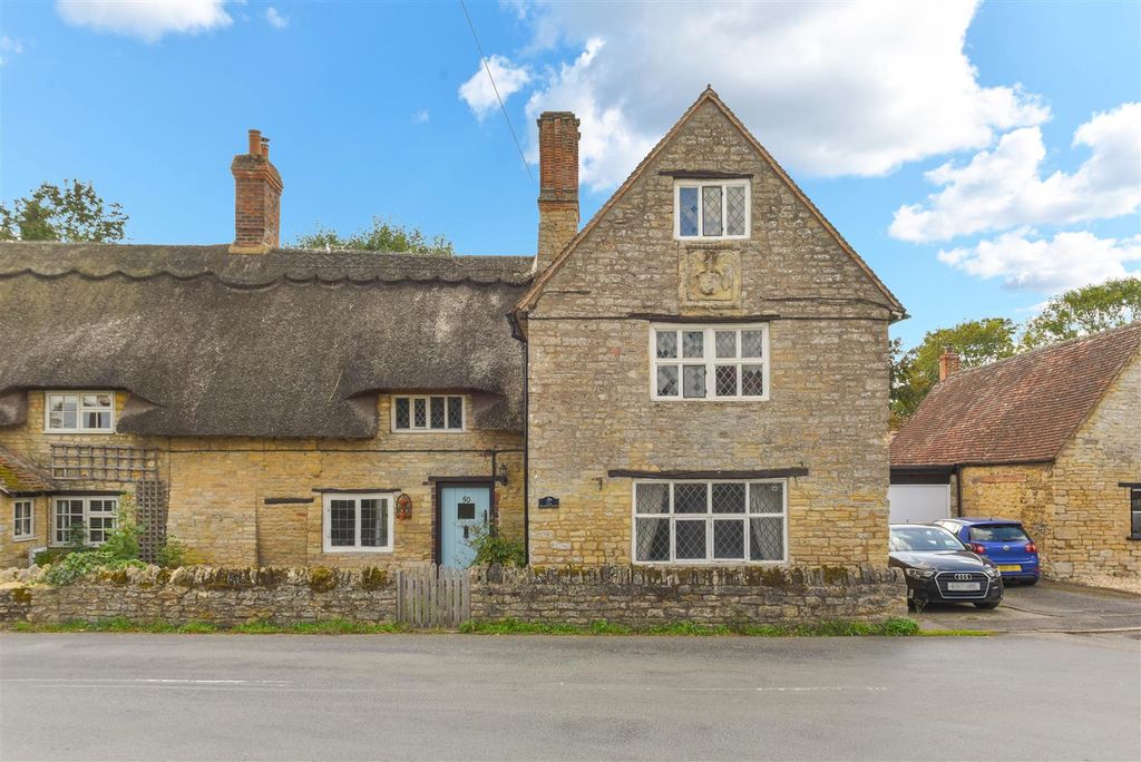 Property photo 1 of 39